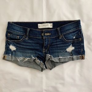 GILLY HICKS Denim Shorts